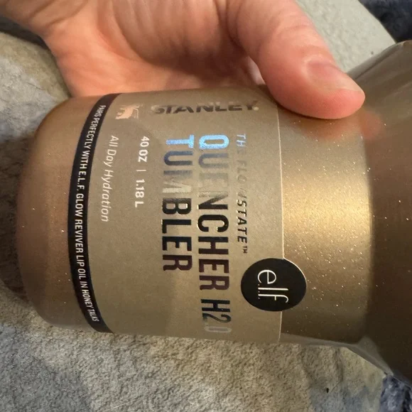 Stanley Metallic Gold Tumbler - Picture 4 of 8